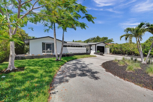450 NW 15th St in Boca Raton, FL - Building Photo - Building Photo