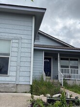 4601 Bundyhill Dr in Austin, TX - Building Photo - Building Photo