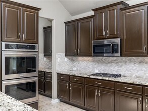 15620 Echo Hills Dr in Austin, TX - Building Photo - Building Photo
