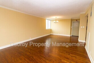 1131 Stringers Ridge Rd in Chattanooga, TN - Building Photo - Building Photo