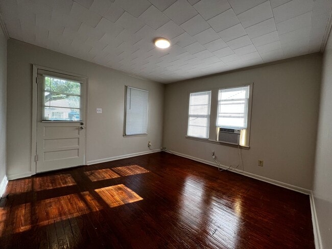 118 St Michael St in Lafayette, LA - Building Photo - Building Photo