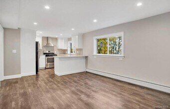 29 Terrace Dr in Nyack, NY - Building Photo - Building Photo