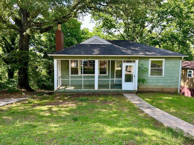 property at 1822 Abbott Ave