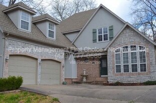 300 Genesis Dr in Bentonville, AR - Building Photo