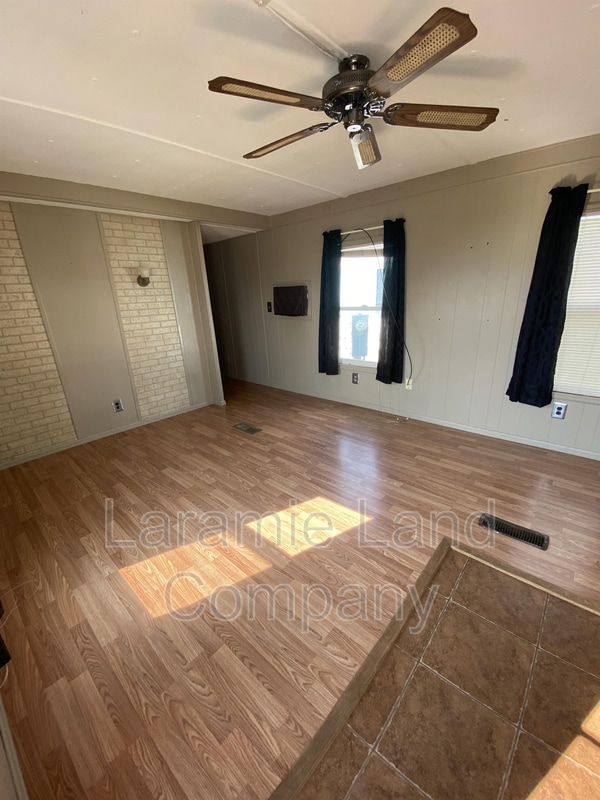 600 S Hayes St in Laramie, WY - Building Photo - Building Photo