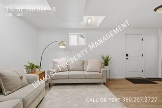 924 NE 3rd Ave in Camas, WA - Building Photo - Building Photo