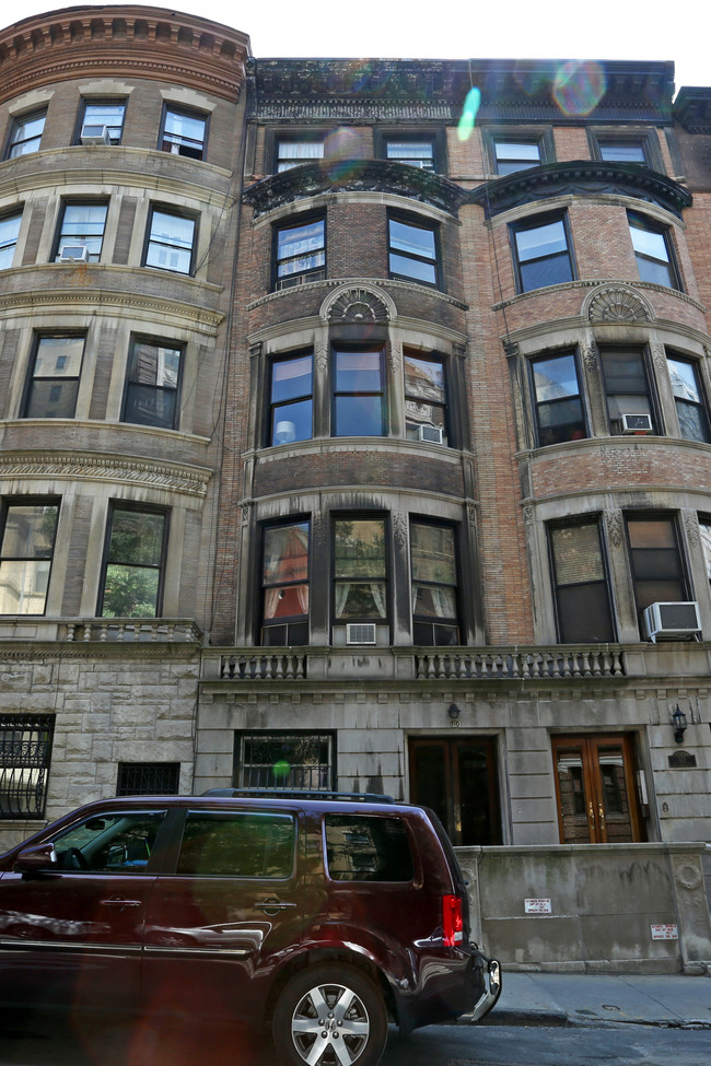 310 W 78th St in New York, NY - Building Photo - Building Photo