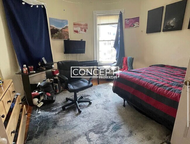65 Hillside St, Unit 3 in Boston, MA - Building Photo - Building Photo