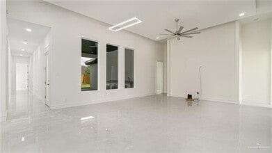 19 Villa Centenario Dr in Mission, TX - Building Photo - Building Photo