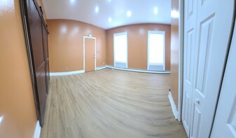 43 Division St, Unit 2 in New Brunswick, NJ - Building Photo