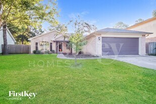 17110 Yeoman Way in Crosby, TX - Building Photo