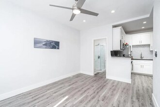 405 W 3rd St in Long Beach, CA - Building Photo - Building Photo