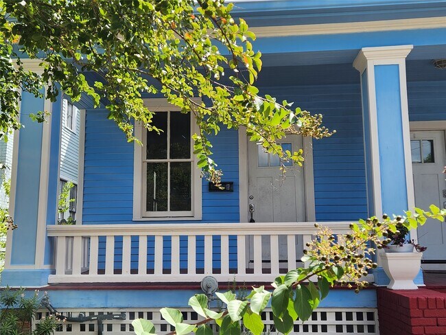 1104 35th St in Galveston, TX - Building Photo - Building Photo