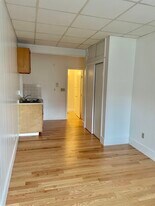 272 Newbury St, Unit 14 in Boston, MA - Building Photo