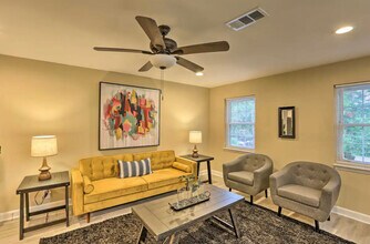 2403 Hideaway Ct in Tallahassee, FL - Building Photo - Building Photo