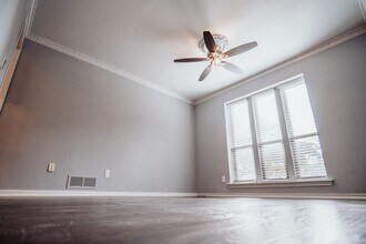 3205 Winchester Dr in Plano, TX - Building Photo - Building Photo