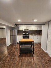 3055 N Lockwood Ave in Chicago, IL - Building Photo - Building Photo