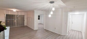 2433 Centergate Dr in Miramar, FL - Building Photo