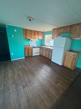 150 Barry Slaven Dr in Winfield, TN - Building Photo - Building Photo