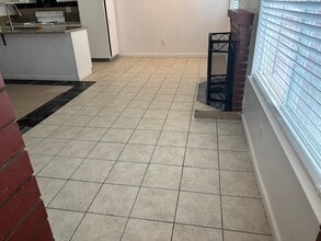 26 Nedra Ct in Sacramento, CA - Building Photo - Building Photo