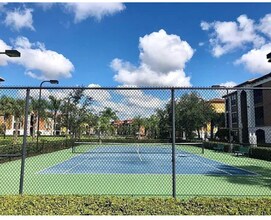 8351 38th Street Cir E, Unit 204 in Sarasota, FL - Building Photo - Building Photo