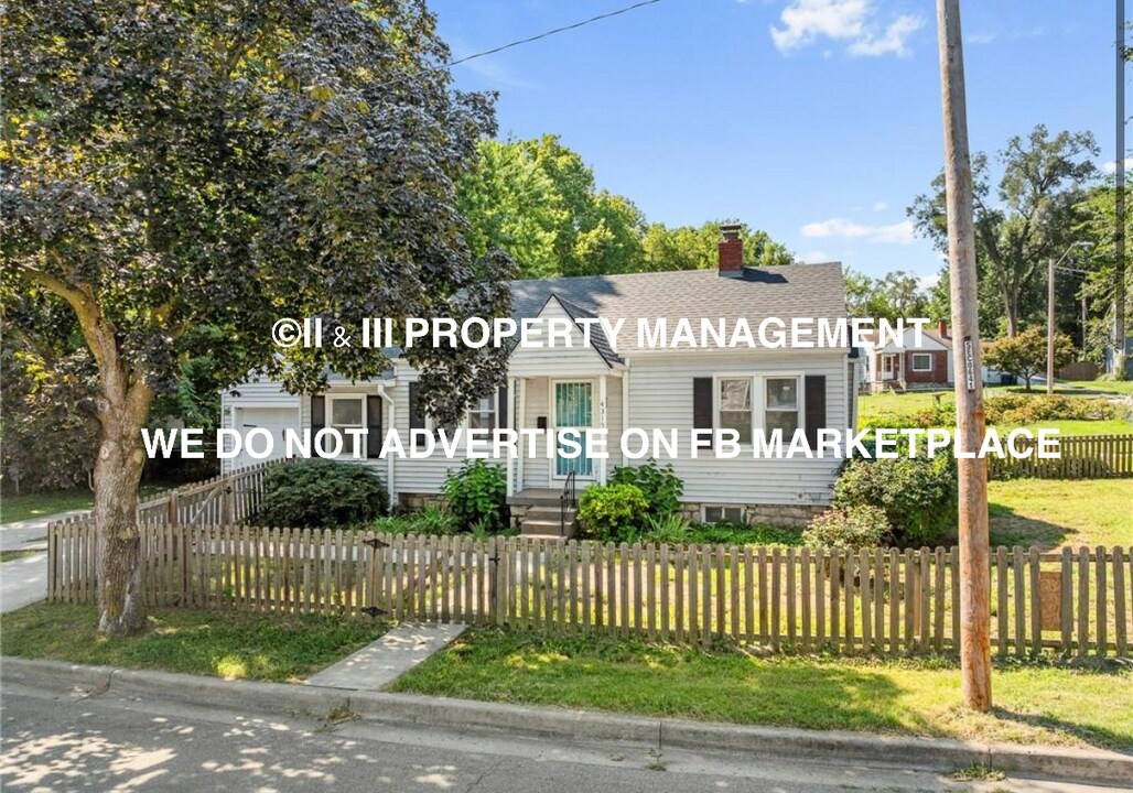 4315 Sunrise Dr in Kansas City, MO - Building Photo