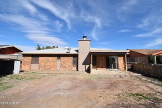 11724 Lorri Dr in El Paso, TX - Building Photo - Building Photo
