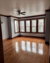 6345 S Whipple St, Unit 2 in Chicago, IL - Building Photo