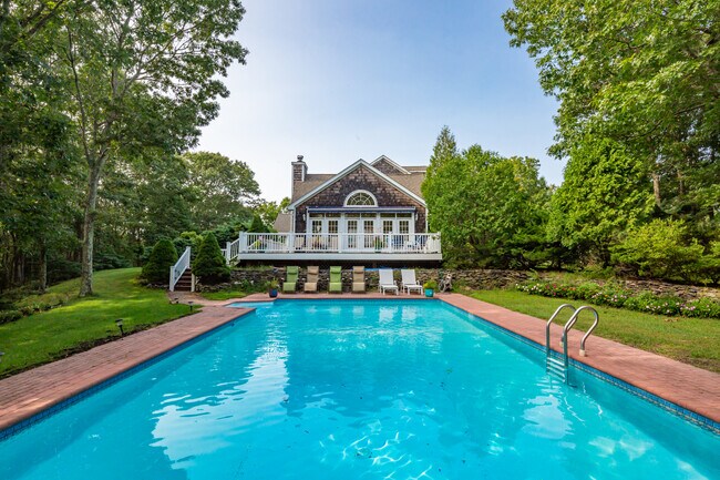property at 83 Laurel Valley Dr