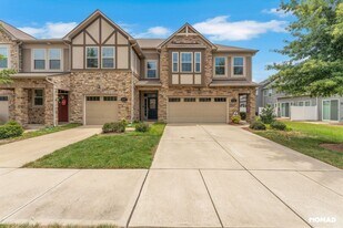 5620 Garrow Glen Rd in Charlotte, NC - Building Photo