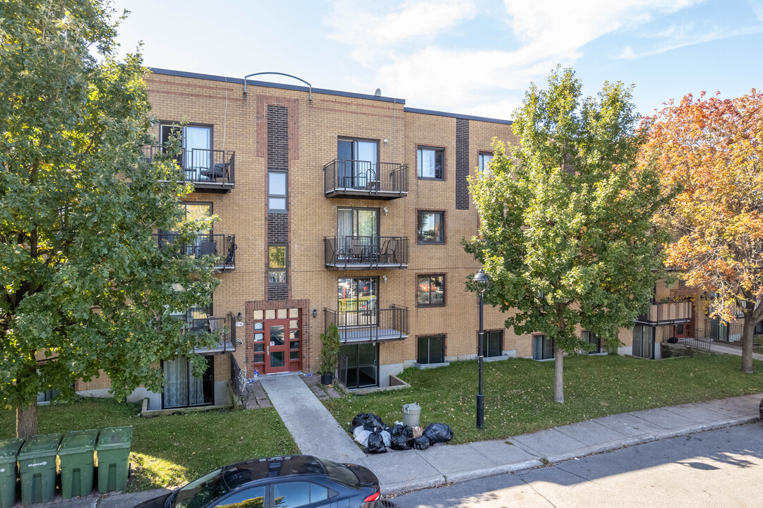 11750 Fernand-Gauthier Av in Montréal, QC - Building Photo