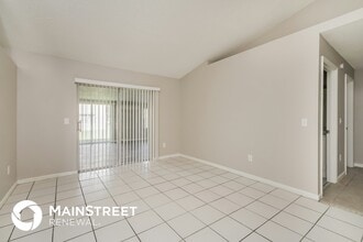 619 Regency Way in Kissimmee, FL - Building Photo - Building Photo