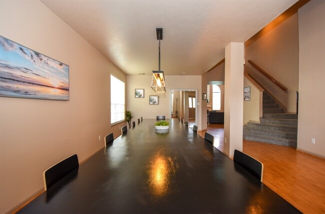 property at 10102 White Oak Trail Ln
