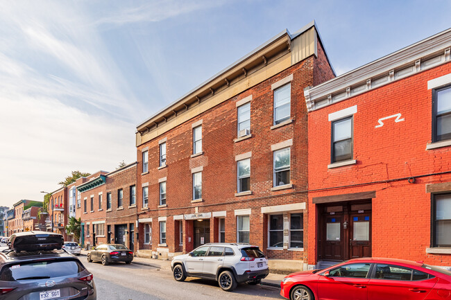 1228-1240 Dorion Rue in Montréal, QC - Building Photo - Building Photo