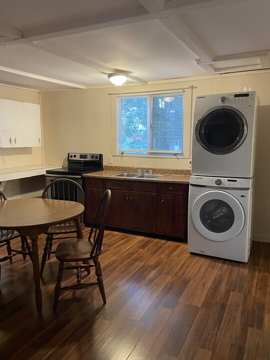 19 Pearl St in Canton, NY - Building Photo