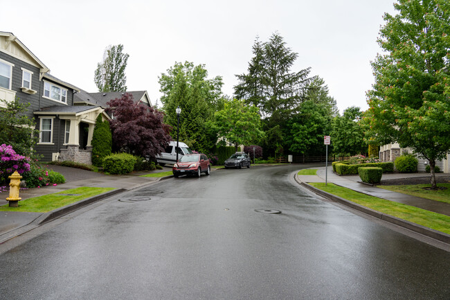 Tyler's Creek in Redmond, WA - Building Photo - Building Photo