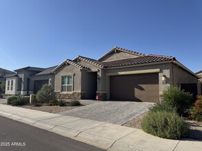 6016 E Ringtail Wy in Phoenix, AZ - Building Photo - Building Photo