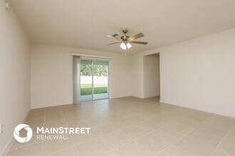 1688 Gopher Tree St in Mascotte, FL - Building Photo - Building Photo
