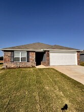 2709 Evans St in Pea Ridge, AR - Building Photo - Building Photo