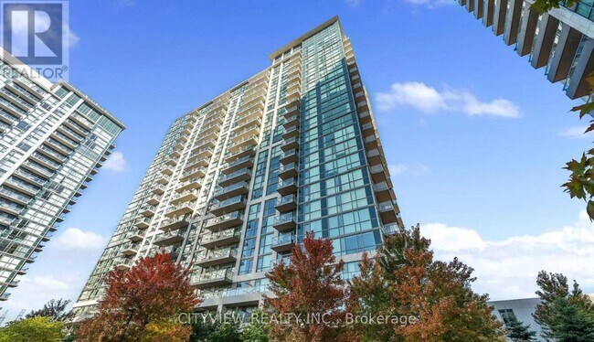 339 Rathburn Rd W in Mississauga, ON - Building Photo - Building Photo