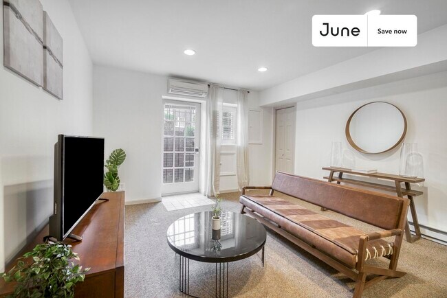 1843 Burke St SE in Washington, DC - Building Photo - Building Photo