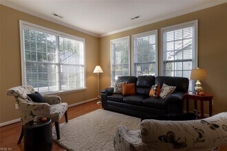 3932 Stumpy Lake Ln in Virginia Beach, VA - Building Photo - Building Photo