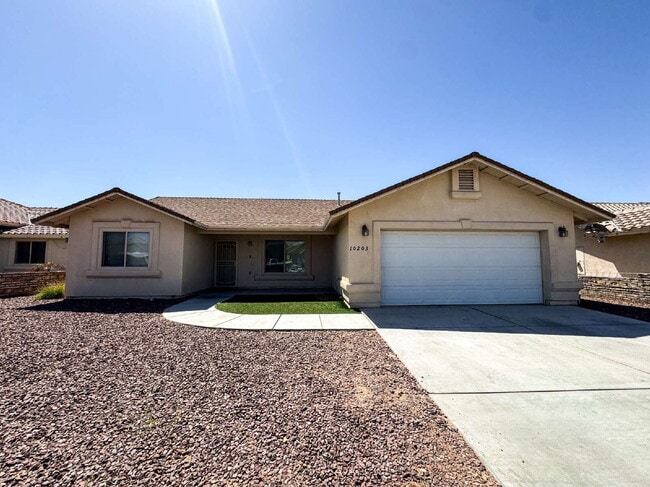 10203 E 35th St in Yuma, AZ - Foto de edificio - Building Photo