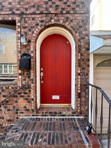 property at 2408 S Sartain St