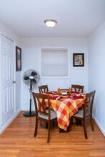 213 Nunda Ave, Unit 2 in Jersey City, NJ - Building Photo - Building Photo