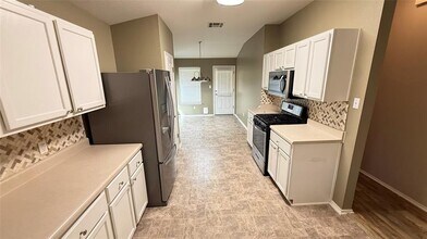 317 McCarthur Dr in Leander, TX - Building Photo - Building Photo