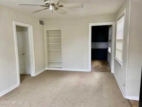 1241 Donald St in Jacksonville, FL - Building Photo - Building Photo