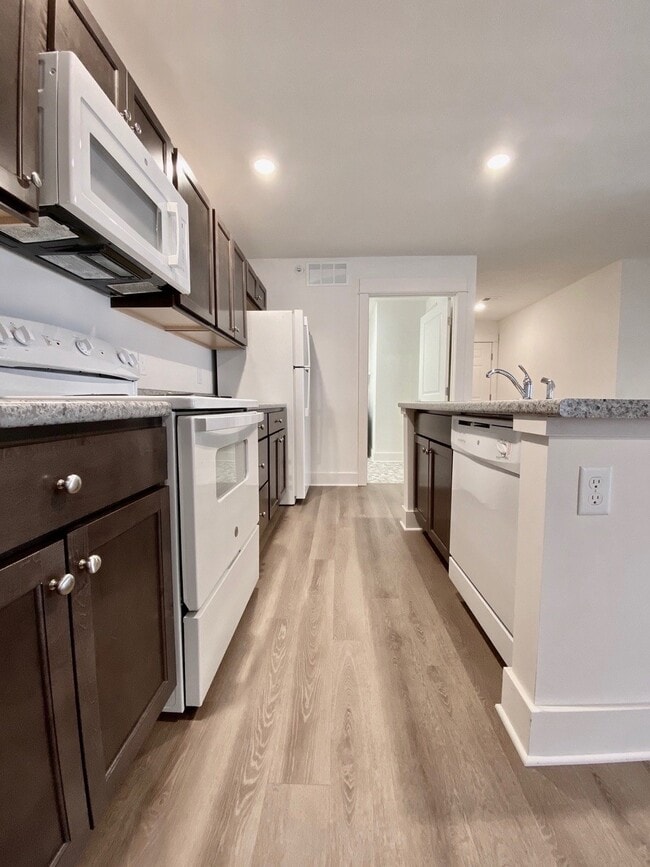 Bayberry Pointe Apartments