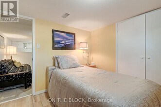 534 Midland Ave in Toronto, ON - Building Photo - Building Photo