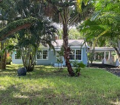 1714 2nd Ave E in Bradenton, FL - Building Photo